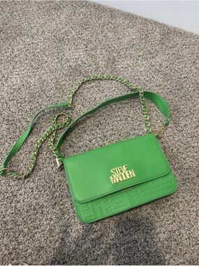 Steve Madden Bright Green Chain Crossbody Bag